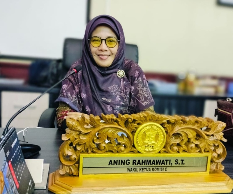 Menuai Sorotan Publik, Ambrolnya Atap Stadion Gelora Bung Tomo Diduga Ada Dana CSR Yang Mengalir Untuk Pemeliharaan GBT