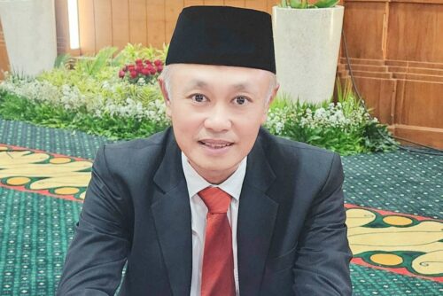 Resume Komisi II DPR RI,Dedy Prasetyo: BPN Surabaya I Tidak Memiliki Dasar Hukum Untuk Menangguhkan Proses Pertanahan